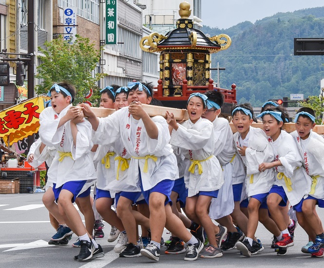 2019まつり部門 理事長賞「一心に」(HP用)