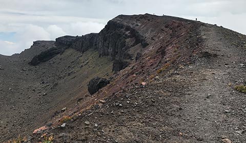 B.登山道からの眺め イメージ